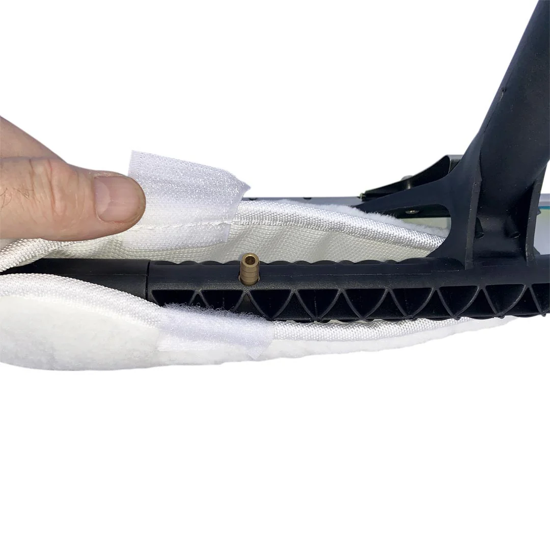 All in One 2 Nozzle Scrubber & Squeegee for Water Fed Poles - Image 5