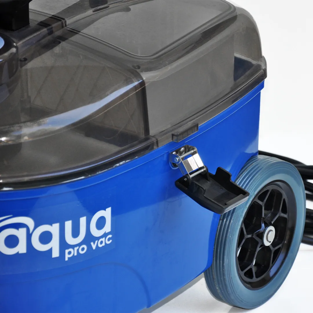 Aqua Pro Vac - Portable Lightweight Carpet Extractor / Carpet Shampooer - Image 6