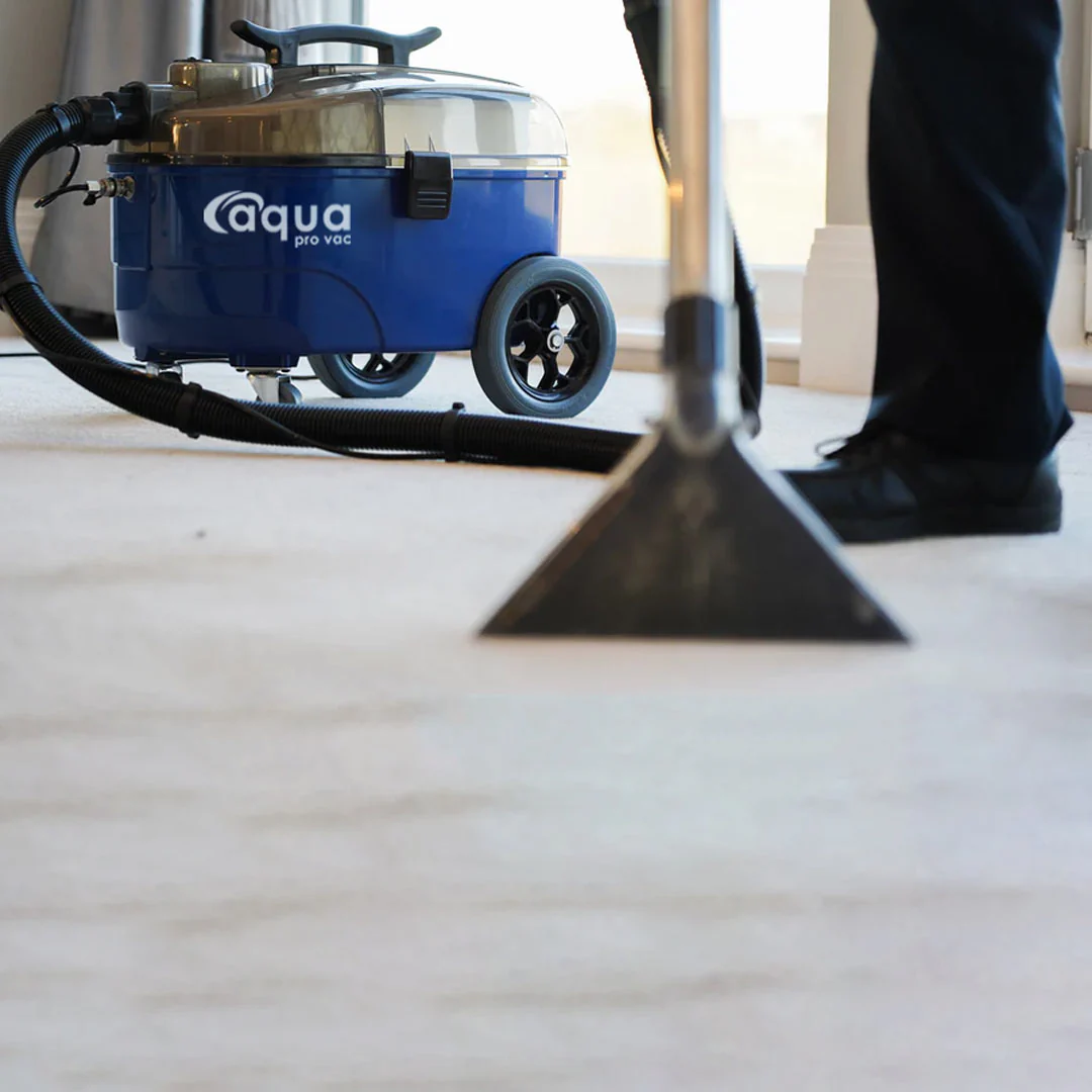 Aqua Pro Vac - Portable Lightweight Carpet Extractor / Carpet Shampooer - Image 9