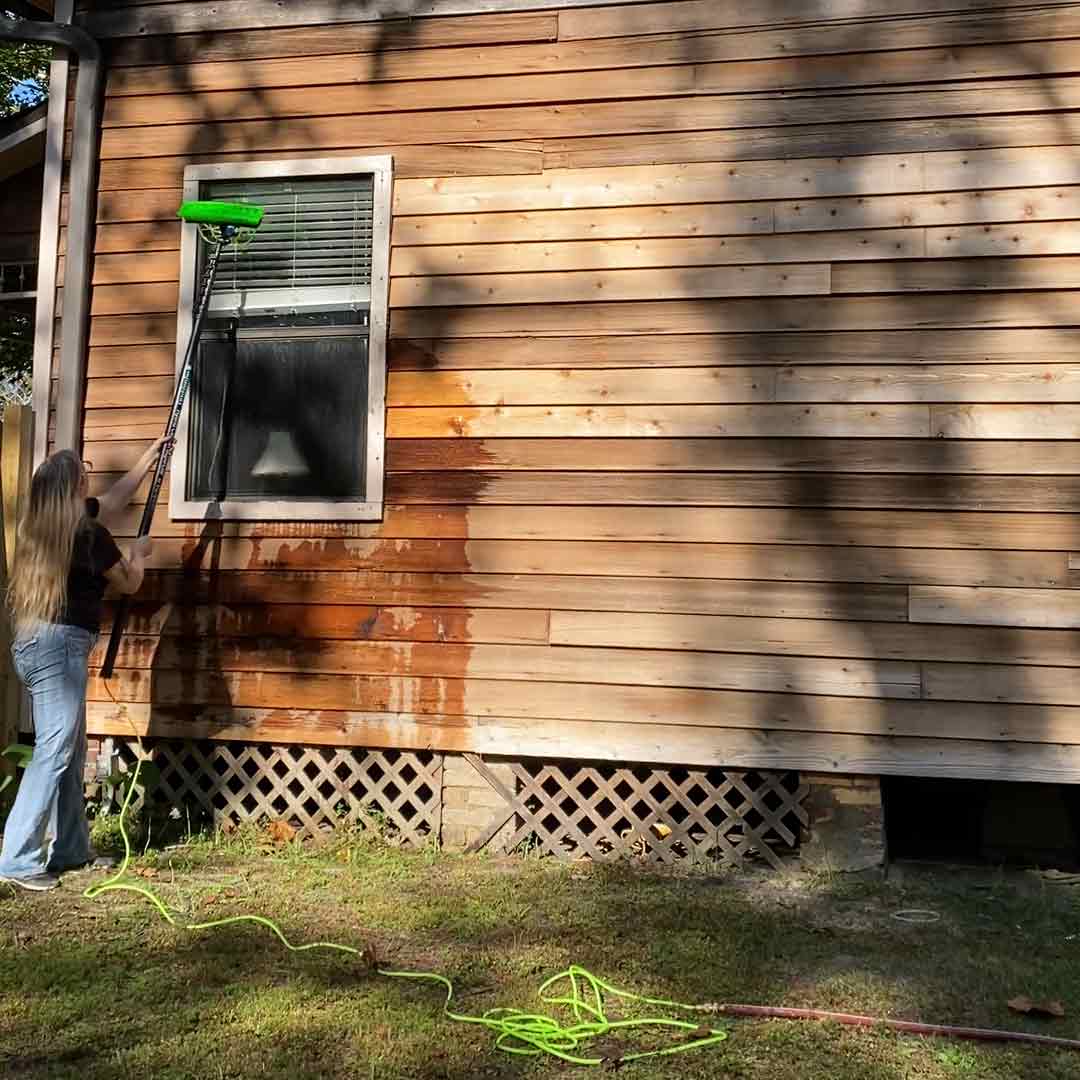 30 Foot Carbon Water Fed Pole Kit with Brush and Squeegee - Image 6