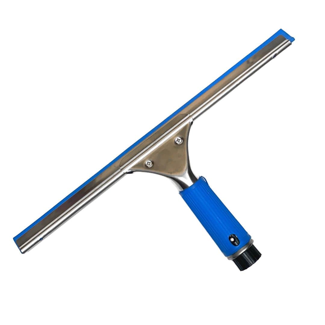 40 Foot Carbon Water Fed Pole with Brush and Squeegee - Image 7